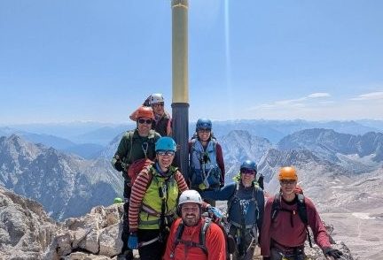 Artikelbild zu Artikel Von Ehrwald über den Stopselzieher zum Gipfel der Zugspitze